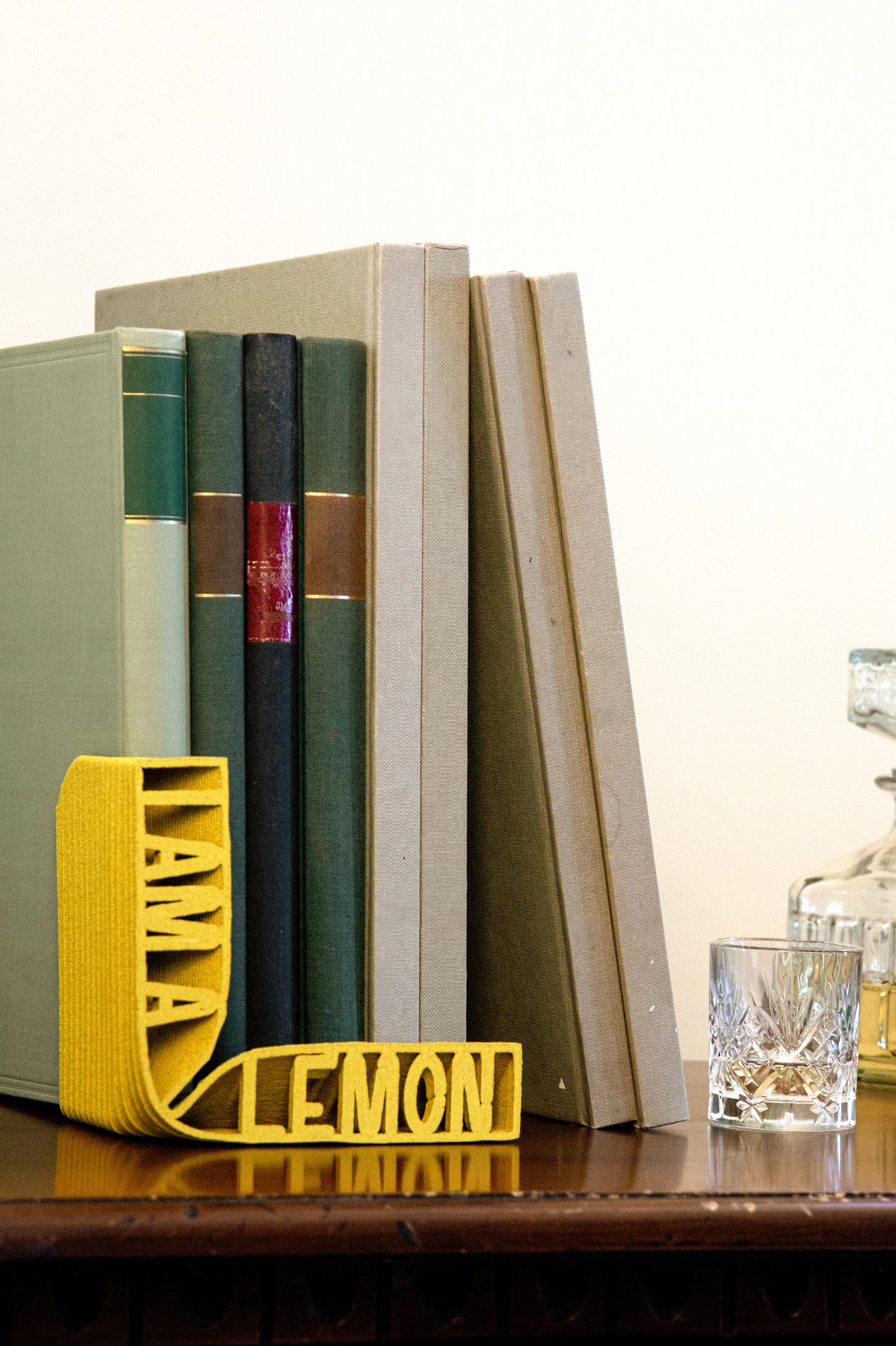 I AM a Bookend